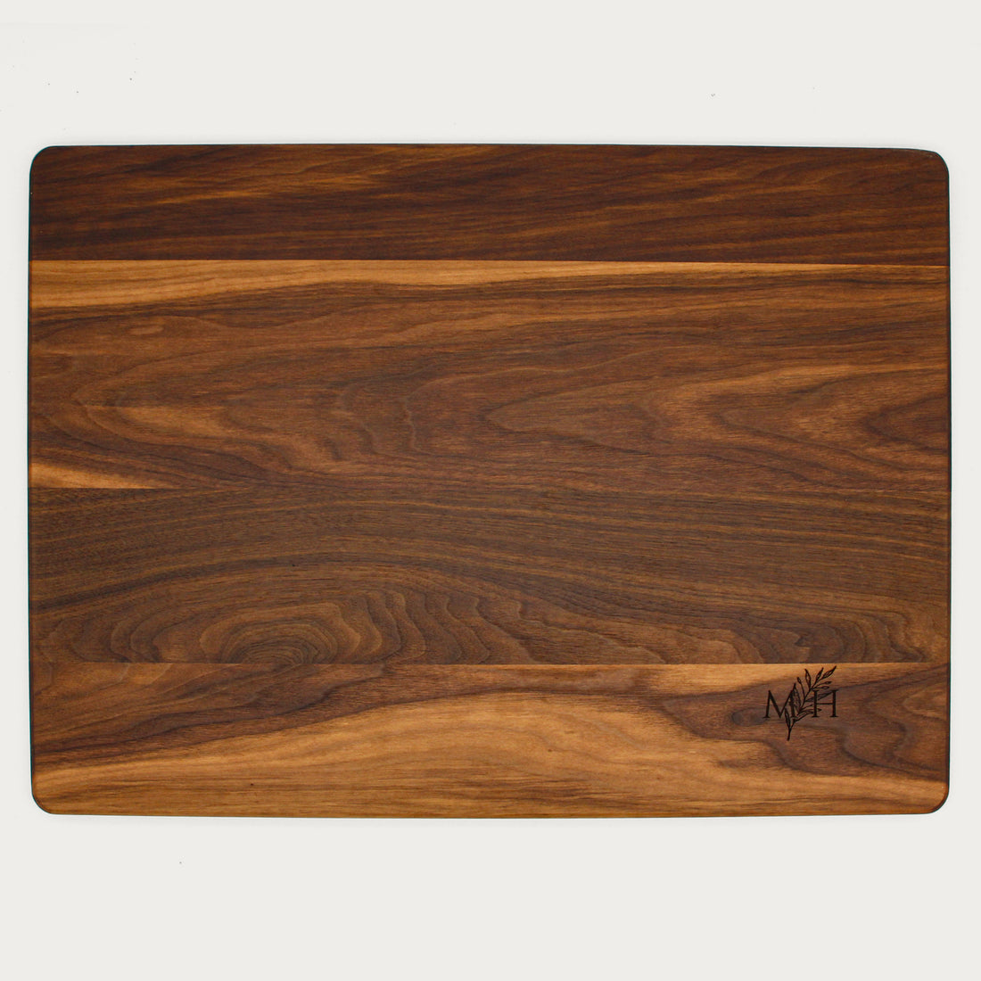 Family Sized Walnut Cutting Board 24in x 18in (Optional Engraving)