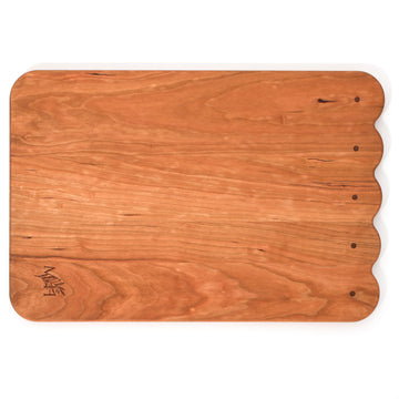 Side Scalloped Cutting Board
